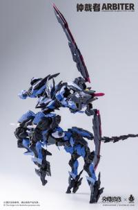 予約 核诚治造 × Howling Star 交錯戦線 CROSS CORE Arbiter  アクションフィギュア CZ-09B