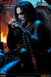 予約 Infinite 1/4 The Crow---Eric Draven スタチュー  8033300432327