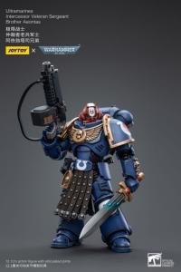 予約 JOYTOY   Ultramarines Intercessor Veteran Sergeant Brother Aeontas    1/18   アクションフィギュア  JT4386