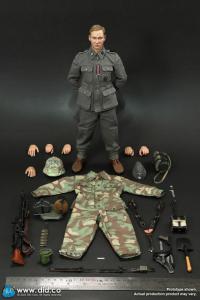 DID  WWII German 12th SS Panzer Division MG42 Gunner – Otto   1/6  フィギュア   D80169