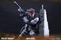 First 4 Figures   メタルギア Metal Gear SOLID SNAKE  44cm スタチュー  MGSSREG