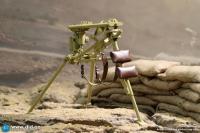 予約 DID Tripod For MG42 (Sand)  1/6 アクションフィギュア E60073Y