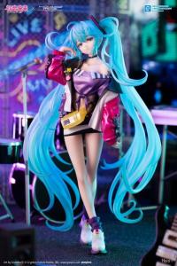 予約 Hobbymax  初音ミク  潮流街头 Ver.  1/7 フィギュア   